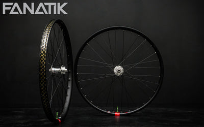 wheel-build-gallery-reserve-31-dh-carbon-chris-king-iso-mtb